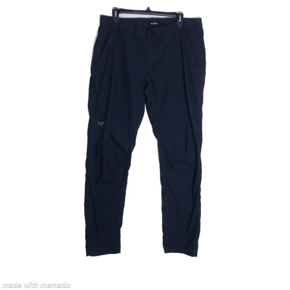 Arcteryx mens relaxed fit pants size 34